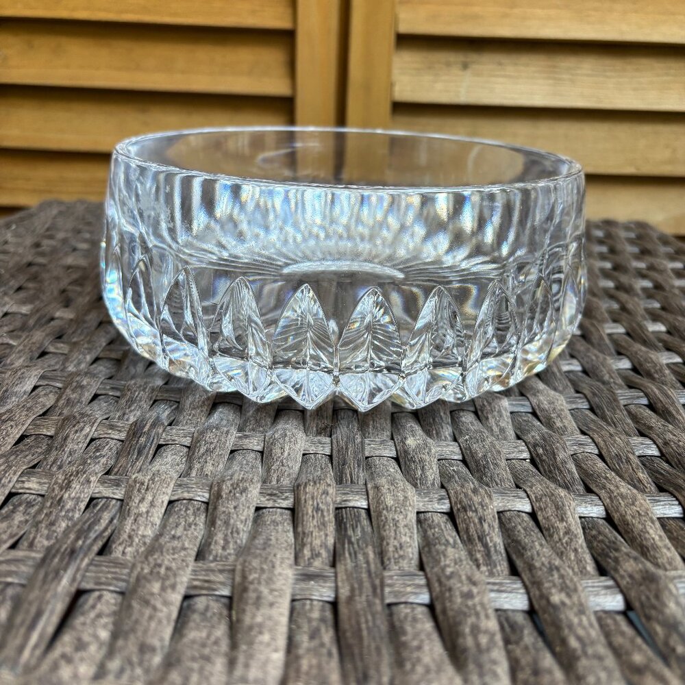 Vintage Pressed Glass Starburst‎ Bowl – Cut Crystal  gorham